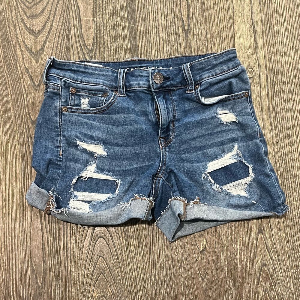 American Eagle Midi Jean Shorts Destructed Denim Stretch Medium Wash Blue Size 4